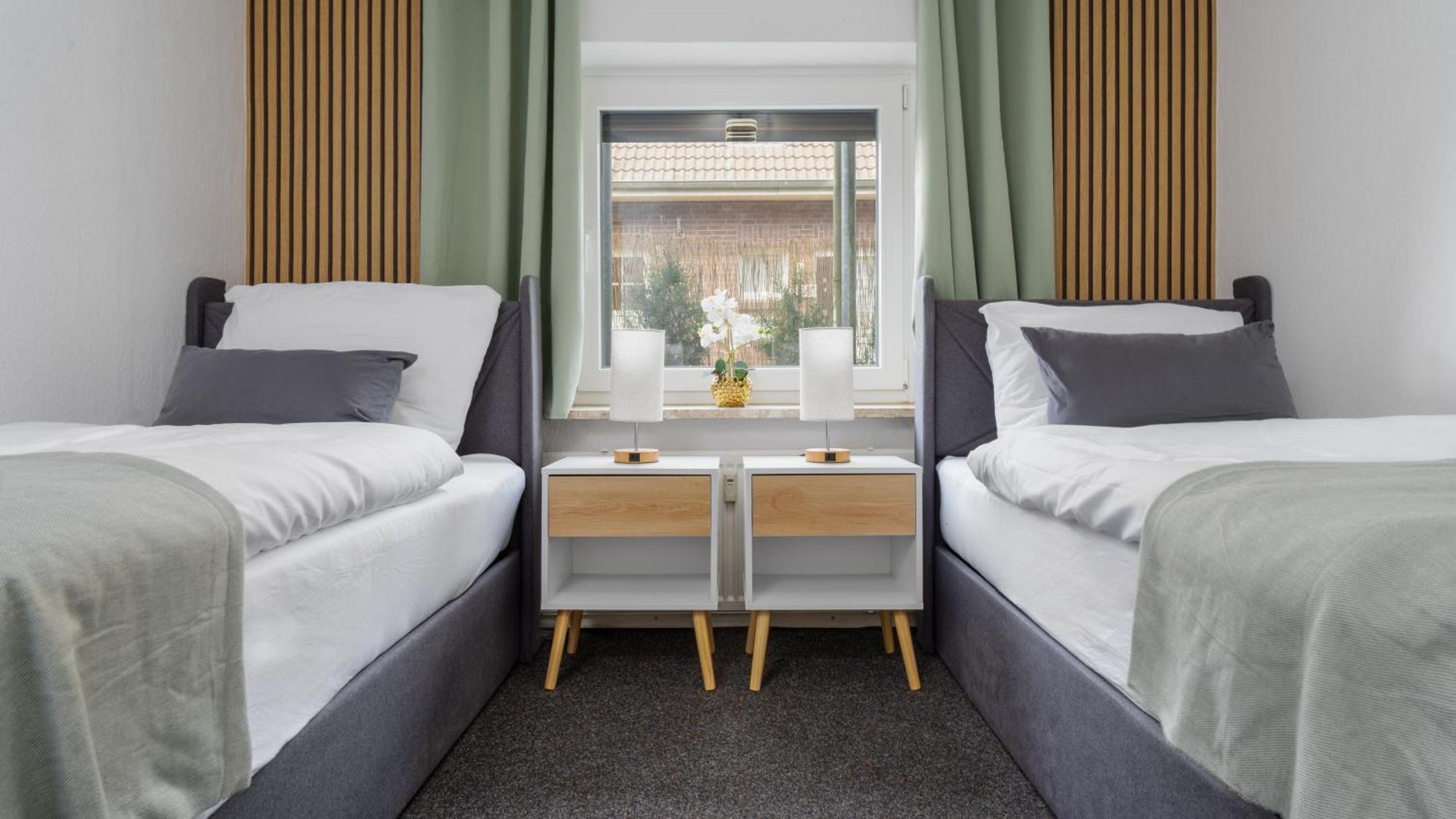 Neue Ferienwohnung Kuestennaehe Mit Terrasse 3Km Zum Strand Osdorf Esterno foto