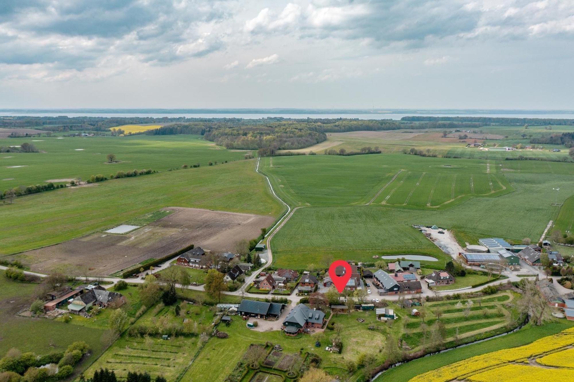 Neue Ferienwohnung Kuestennaehe Mit Terrasse 3Km Zum Strand Osdorf Esterno foto